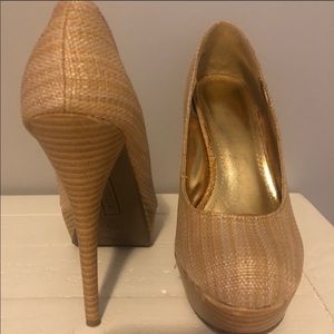 Platform nude heels